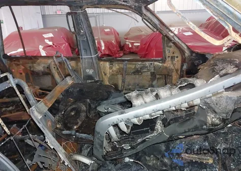 2005 Lincoln Navigator z USA, uszkodzony, nr VIN 5LMFU27505LJ15224